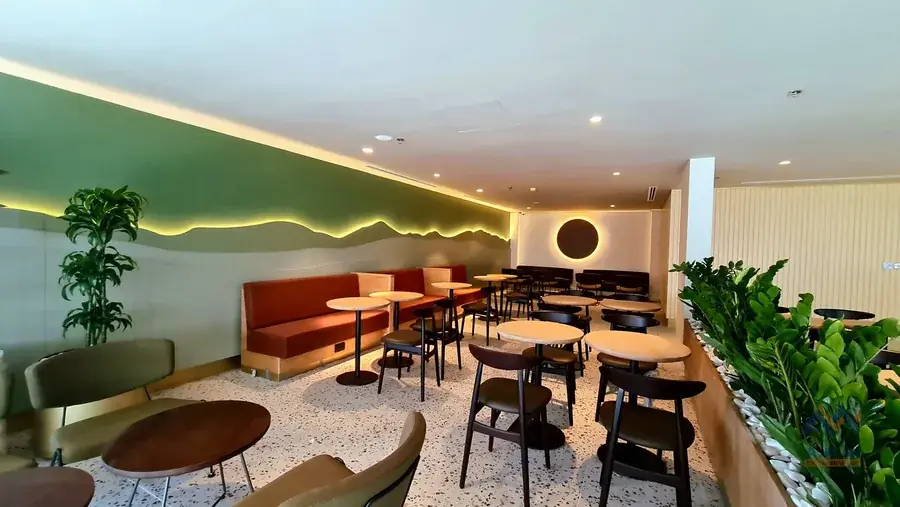 Starbucks fit-out and decoration work by AMW For Construction